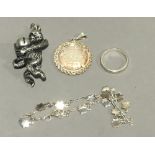 A quantity of silver jewellery,