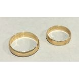Two 9 ct gold wedding bands,
