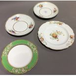 A Spode porcelain dinner plate, circa 1810-1820,