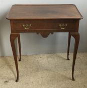 An Edwardian mahogany silver table