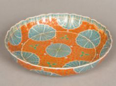 A good quality Japanese bowl Of shallow crimped form with stylised foliate decoration,