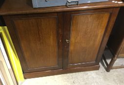 A Victorian mahogany side cabinet