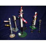 Selection of O gauge signals and telegraph poles