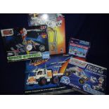 Cased Build-It mechanics metal and plastic model kit,