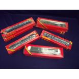 Hornby OO gauge twin set M79632, 5 intercity passenger carriages and another passenger carriage