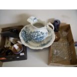 Selection of various Victorian and later ceramics and Studio ware in one box including a Iznik style