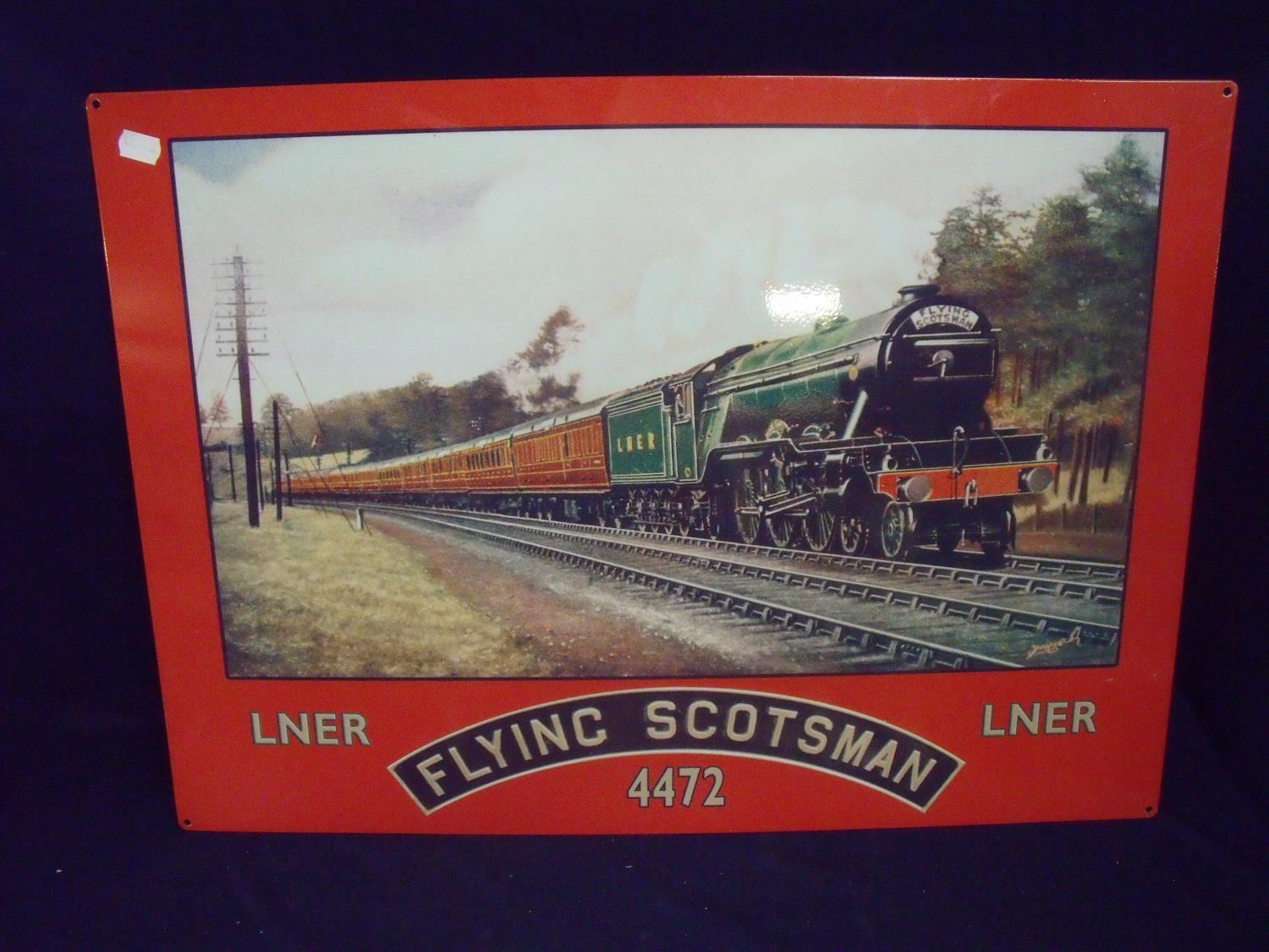 Reproduction tin Flying Scotsman LNER 4472 advertising sign (70cm x 50cm)