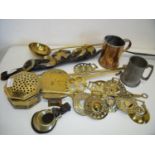 Selection of various brassware including early 19th C copper tankard, various horse brasses