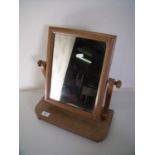 Small Victorian mahogany dressing table mirror (width 37cm)