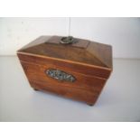 19th C mahogany & boxwood strung tea caddy on raised bun feet (19.5cm x 11.5cm x 13.5cm)