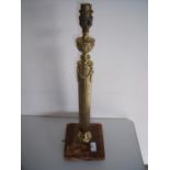 Brass column table lamp with urn shaped finial on stepped square onyx base (57cm high)