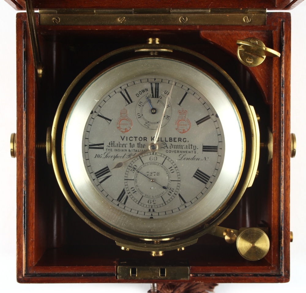 A small private collection of marine chronometers - a good two day marine chronometer by Victor - Image 2 of 2