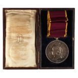 Property of a lady - an 1877 Empress of India medal, silver, in very good condition, with original