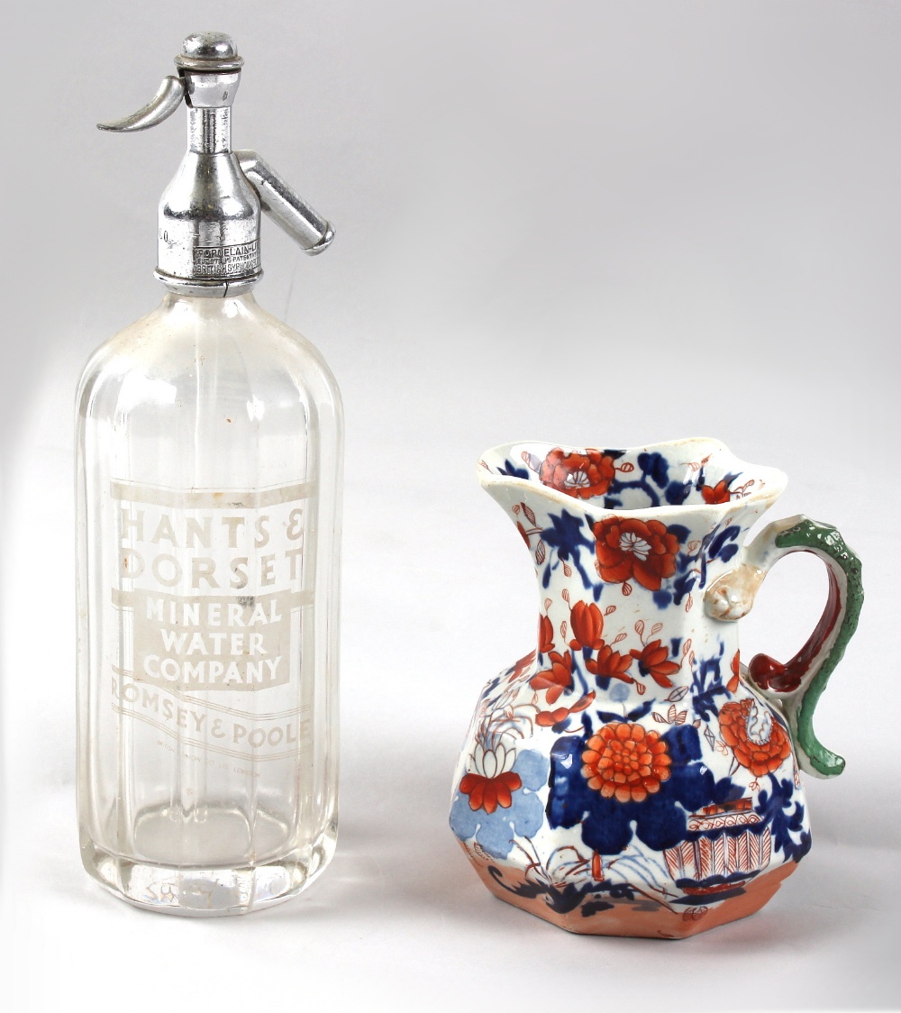 Property of a deceased estate - a Hants & Dorset Mineral Water Company Romsey & Poole soda syphon;