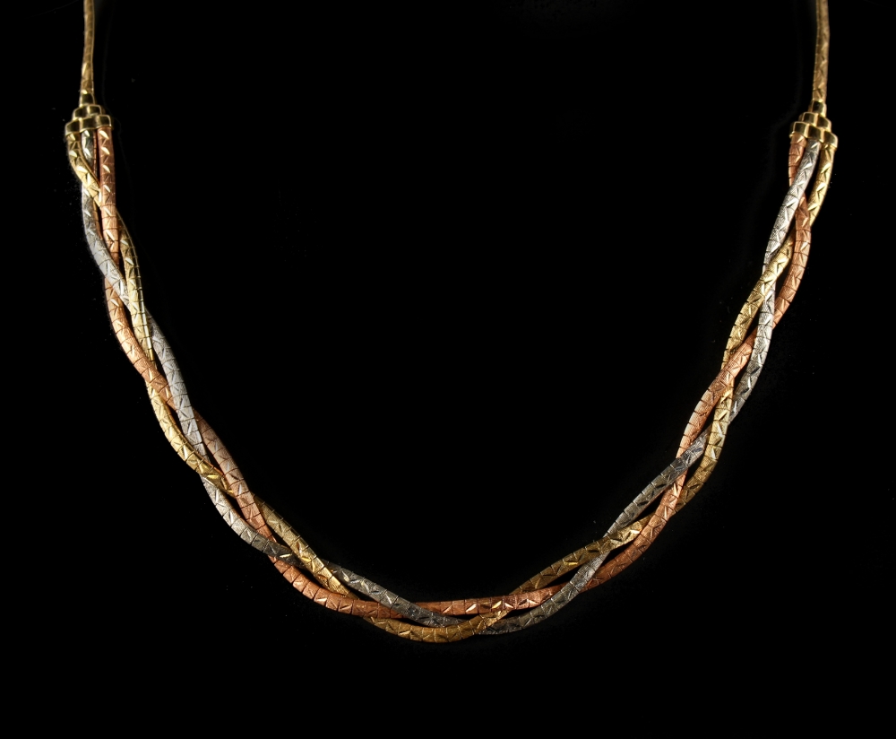 Property of a gentleman - a 14ct three colour gold link necklace, 18.5ins. (47cms.) long,