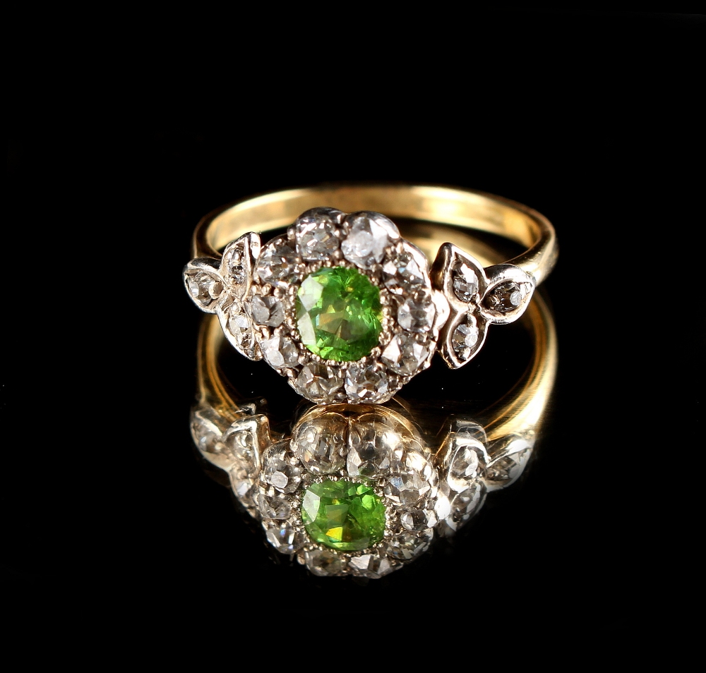 An early Victorian unmarked yellow gold green garnet & diamond flowerhead cluster ring, with