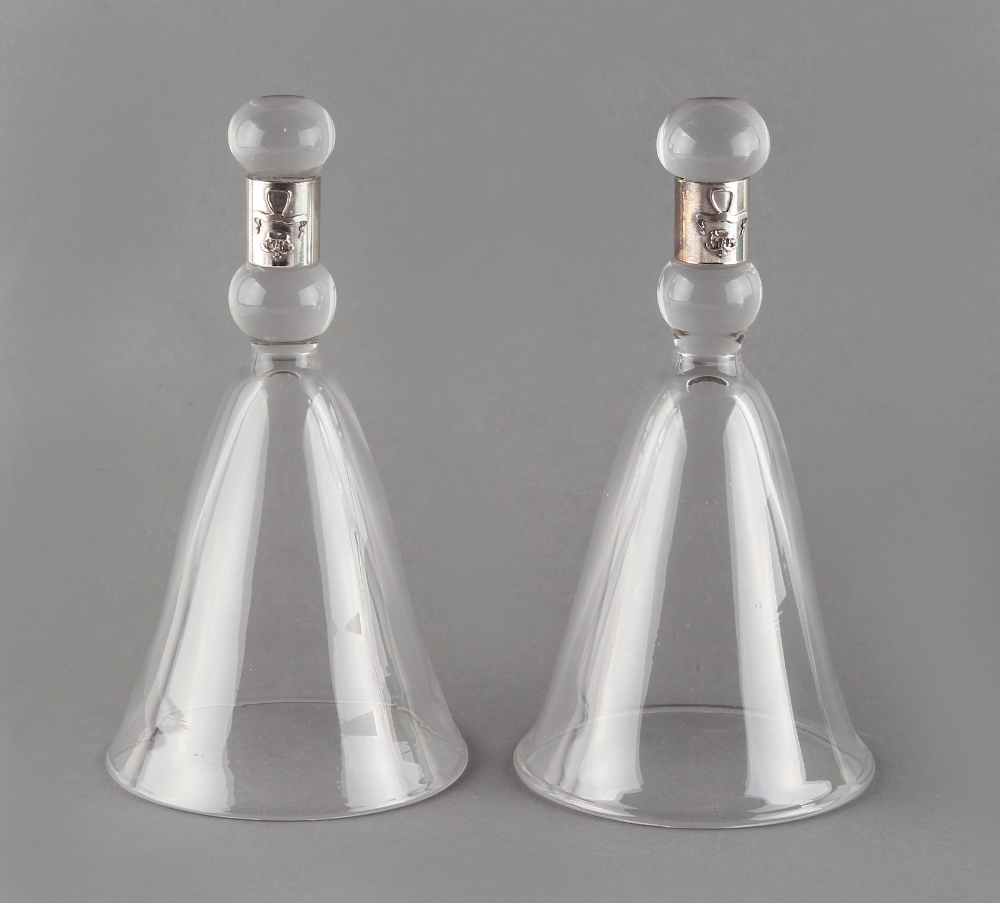 Property of a lady - a pair of English lead crystal & Sterling silver stirrup cups by William Walker - Image 2 of 2