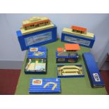 Hornby Dublo Lineside Accessories, comprising of platform extension with wall, DI island platform,