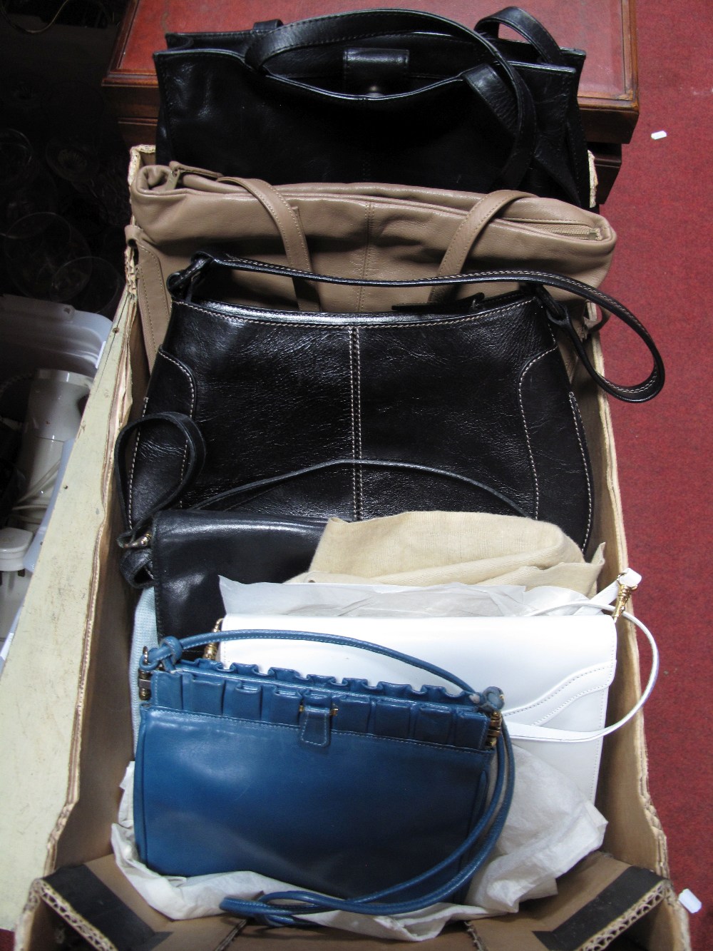 Kurt Geiger and Other Ladies Leather Handbags. (6)