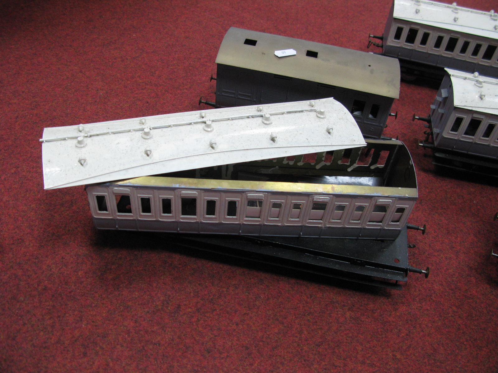 Five Kit Built "Gauge 1" White Metal/Brass Rolling Four Wheel and Six Wheel Stock Passenger - Image 3 of 7