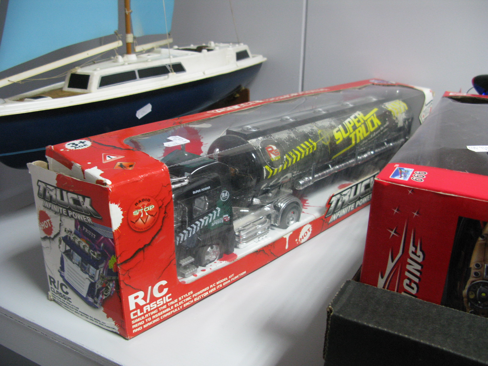 An Assortment of Models, including kit built boats, radio controlled vehicles and an unusual - Image 4 of 7