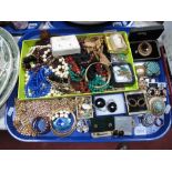 A Mixed Lot of Assorted Costume Jewellery, including beads, brooches, earrings, bracelets, etc :-