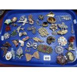 A Mixed Lot of Assorted Costume Brooches:- One Tray