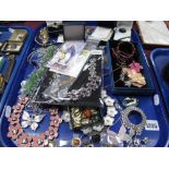 A Mixed Lot of Assorted Costume Jewellery, including brooches, flowerhead necklaces, bracelets,