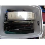 Fountain Pens - A quantity of pens (Osmiroid, Sheaffer, Golden Platinum, etc), many spare and