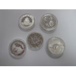 Five Silver Crown Sized Coins, comprising Australian Kookaburra 2000, Chinese panda 2000, Canadian