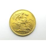 A 1915 Gold Sovereign Coin.