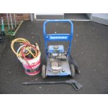 A Silverline 2.5hp 4 Stroke Pressure Washer.