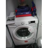 A Hoover 8kg 1600 rpm Washing Machine.