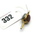 A 9ct Gold Polished Hardstone Inset Pocketwatch Key, 3.8cm long.