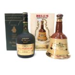 Spirits - Courvoisier Fine Champagne V.S.O.P. Cognac, 40% Vol., quart (0,945l), boxed; Bell's