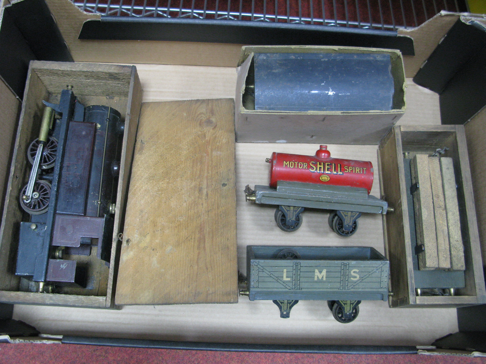 A Live Steam 0-4-0 Locomotive by Bowman in Original Box, plus four hard to find original four