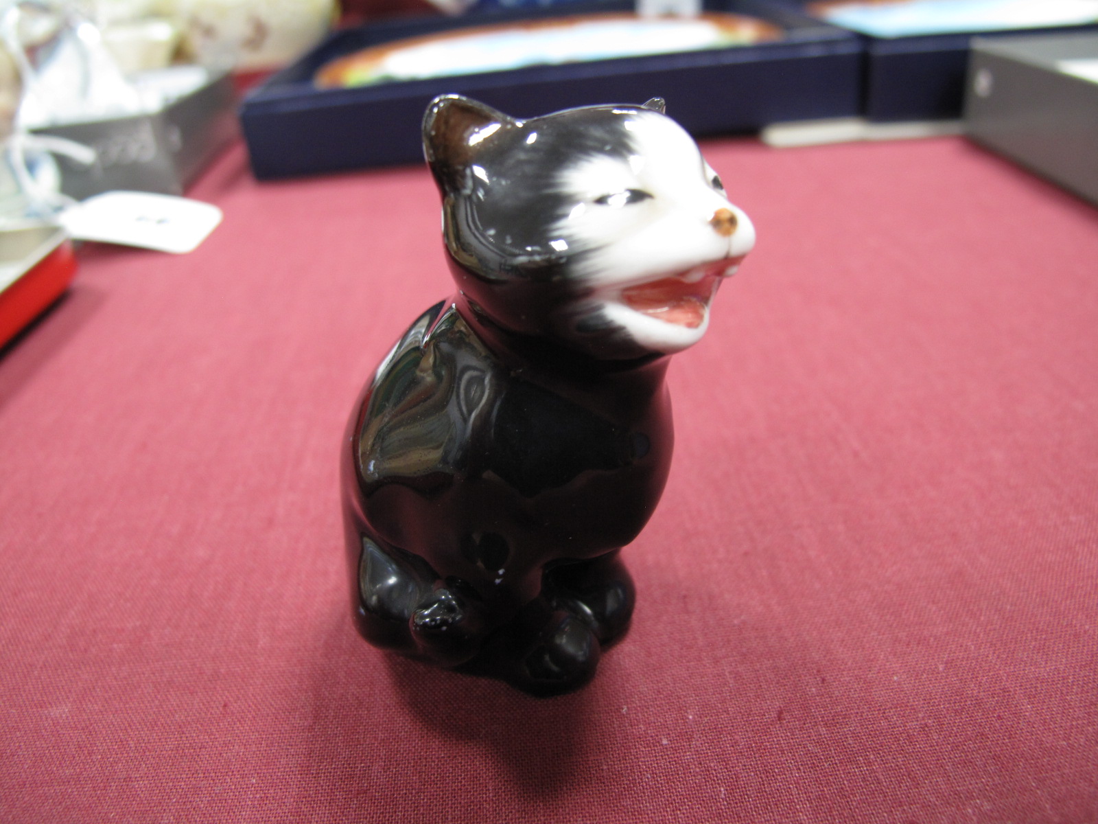 A Royal Doulton Figure of a Cat, 'Lucky' K12 J.