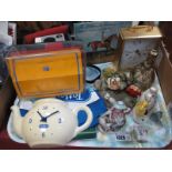 Kodak Brownie Model One Instamatic Camera, Tetley Tea Fork clock, figure etc, London Clock Co,