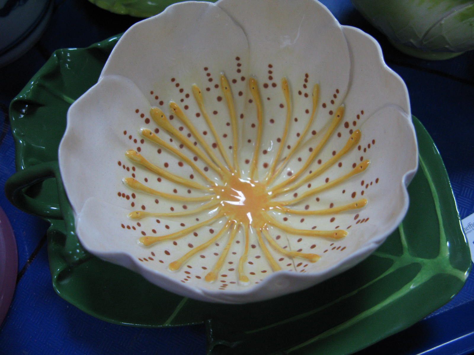 A Victorian Pink Glass Vase, of baluster form, flared rim with applied green glass snake, a late XIX - Image 5 of 8