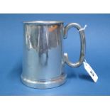 A Hallmarked Silver Mug, EV, Sheffield 1940, of plain tankard form, engraved "W.E.D. Bell", with