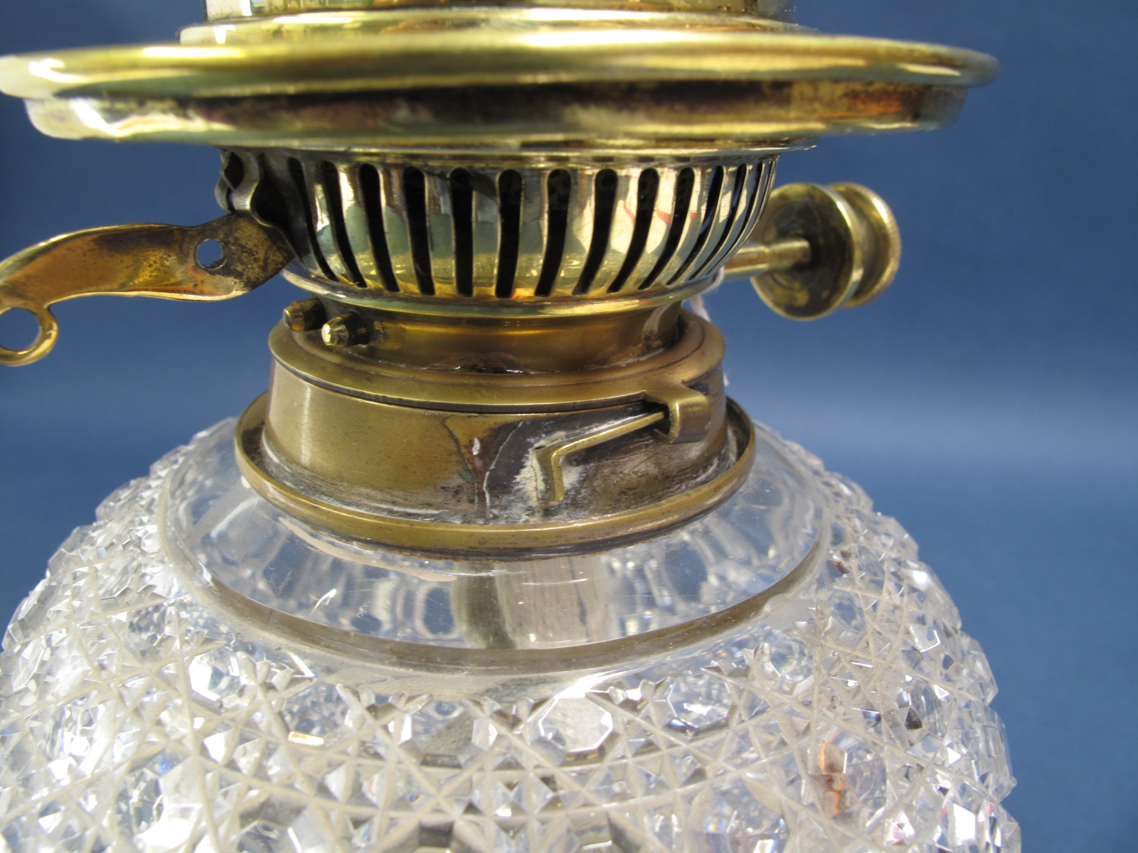 A Circa Early XX Century Hukin & Health Plated Oil Lamp, the circular base and column allover - Image 5 of 5