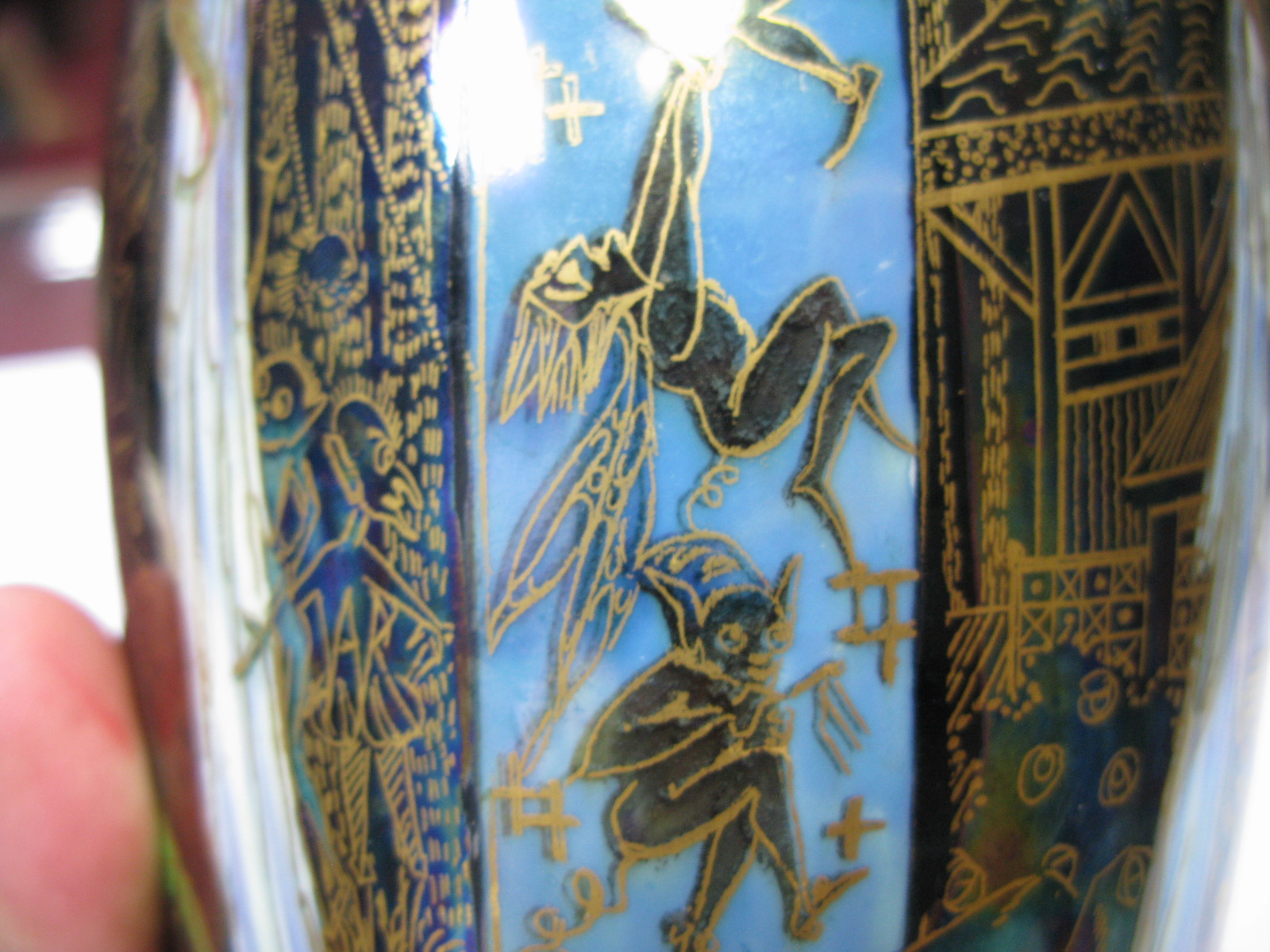 A Wedgwood Fairyland Lustre Porcelain Vase, of ovoid form, designed by Daisy Makeig-Jones with - Image 3 of 5