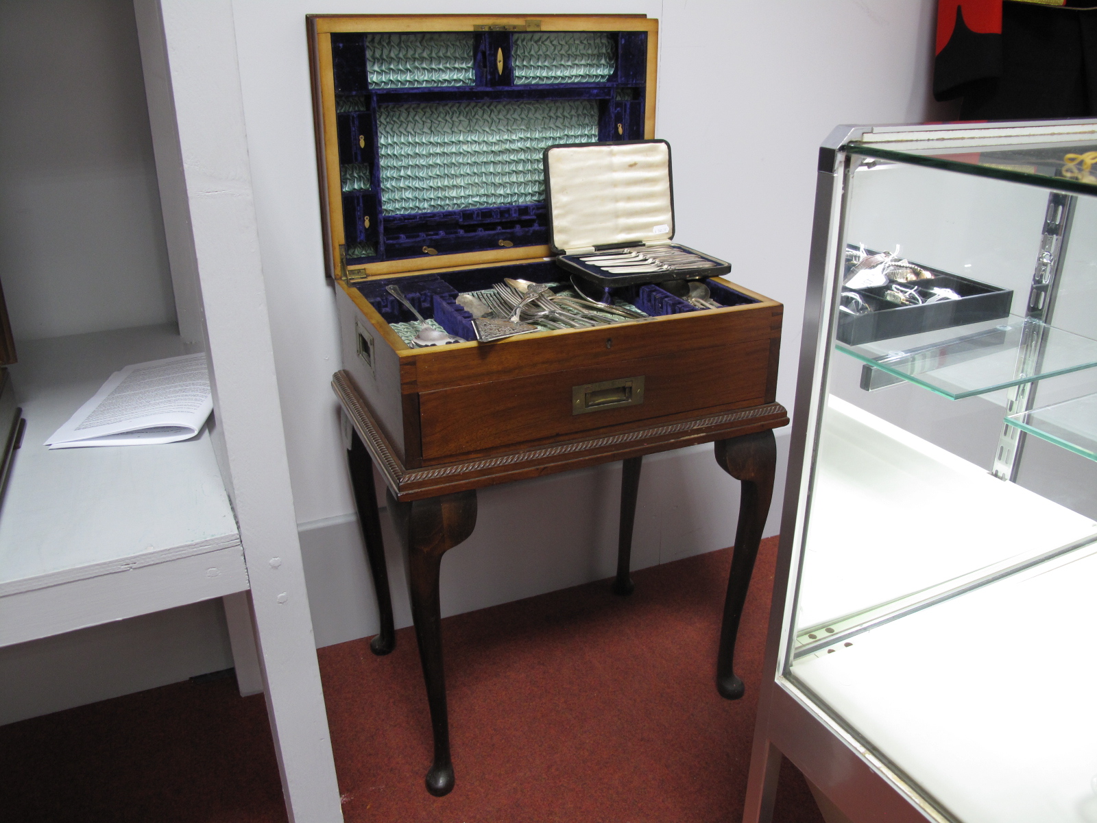 A Set of Six Hallmarked Silver Handled Tea Knives, in original fitted case; together with assorted