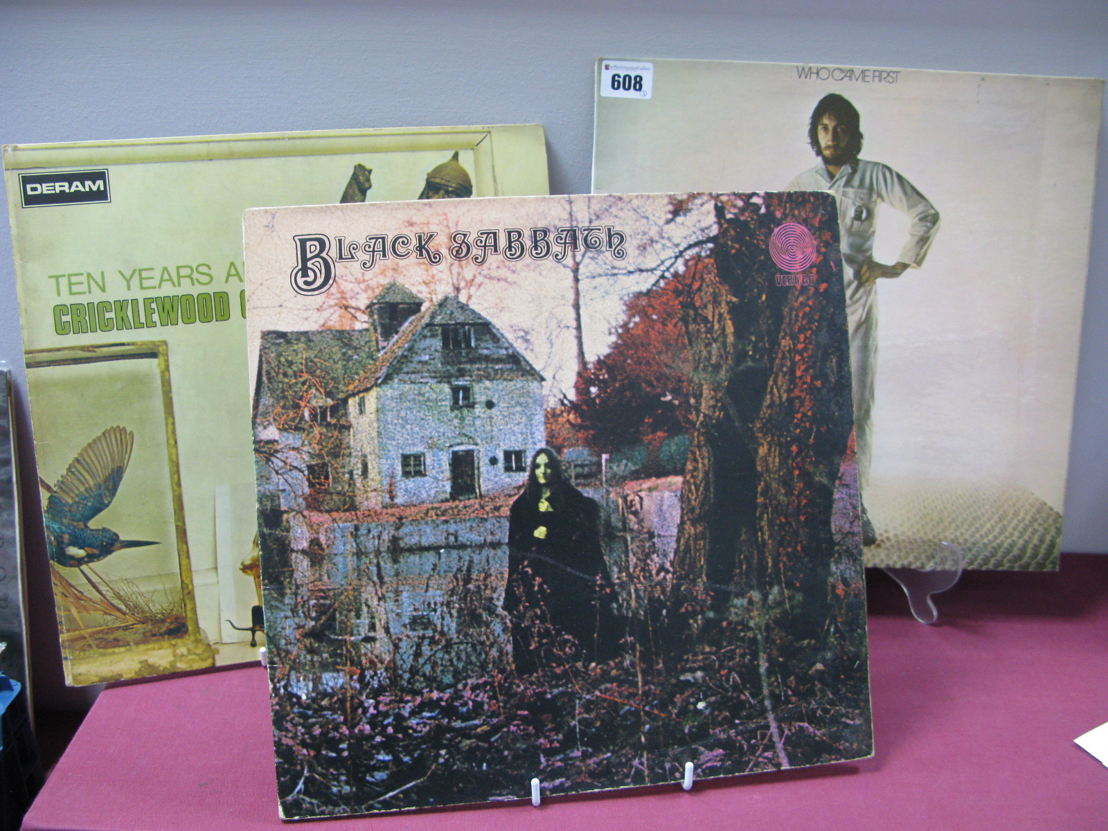 Black Sabbath 'Same Title' LP (1970. Vertigo large swirl, VO6, 1Y/2Y matrix,original swirl inner