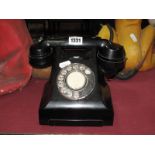 Vintage Black Bakerlite Telephone.