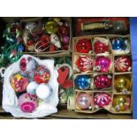 Xmas Baubles, many vintage examples, tree top robins, etc:- One Box
