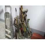 Garden Tools - forks, spades, rakes, edge chippers, shovels etc