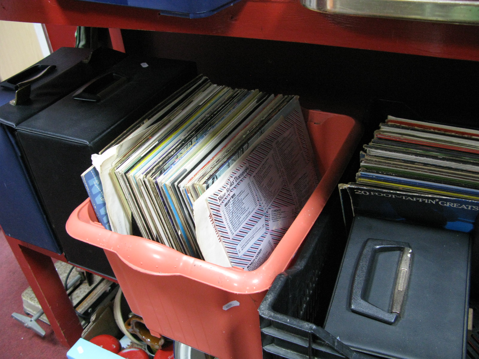 Records - Large Quantity of 33 and 45rpm's, varying genres of music, including Wings, Abba,