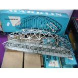 Marklin HO Gauge Track Items, boxed Ref 7163 Arched Bridge - Ref. 7162 "Truss" Bridges - Ref 7161