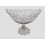 EARLY NINETEENTH-CENTURY IRISH CUT GLASS BOWL